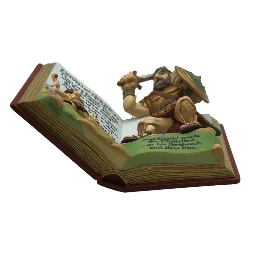 Hallmark Keepsake Christmas Ornament 1999‎ Bible Stories David & Goliath QX6447
